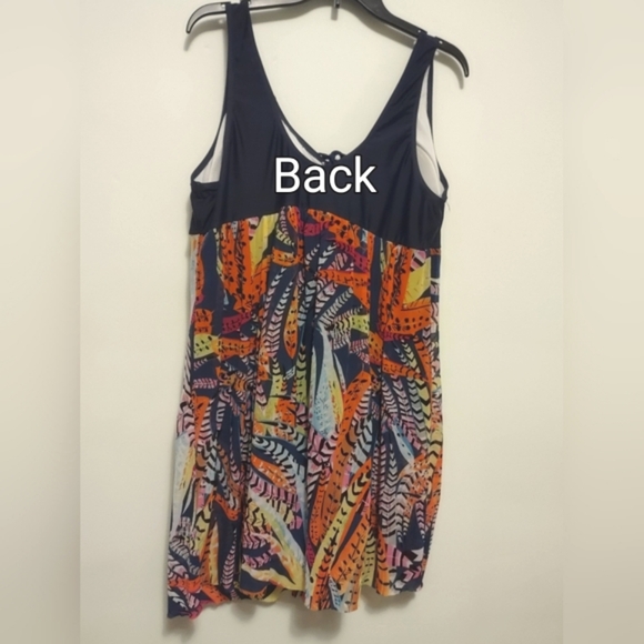 Plus Size Swim Dress Wantdo - Picture 5 of 16